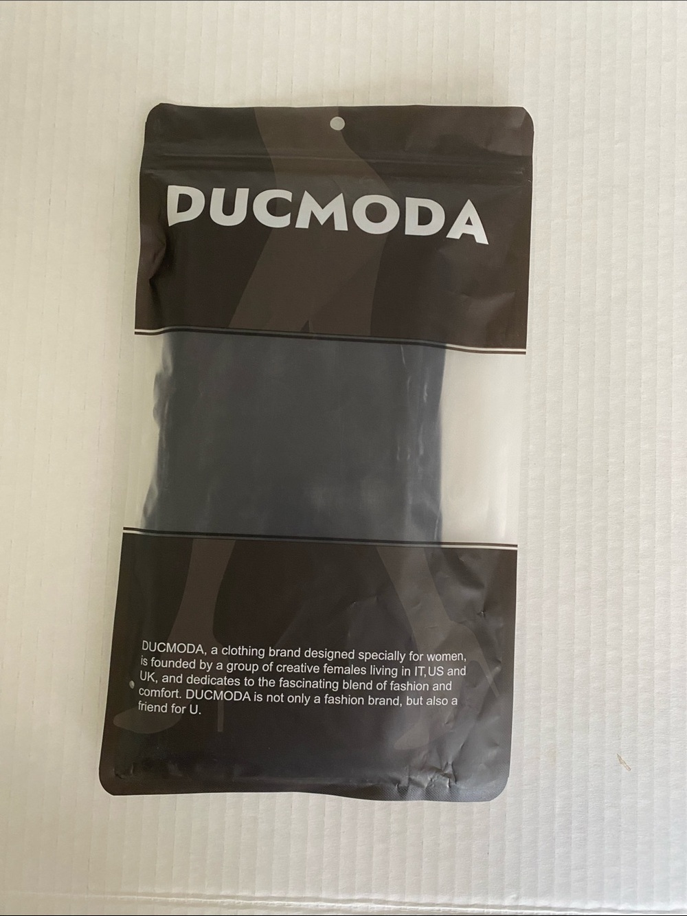 DUCMODA Black Tights - Packaged